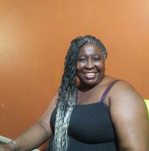 Meet your Posher, Constance